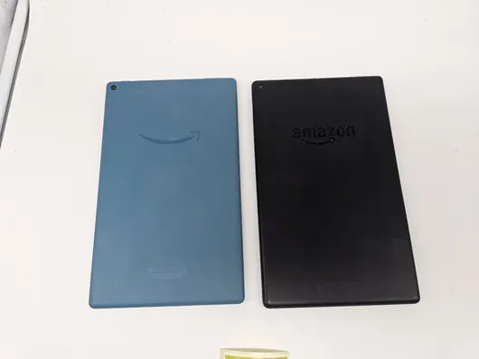 2x Amazon tablet