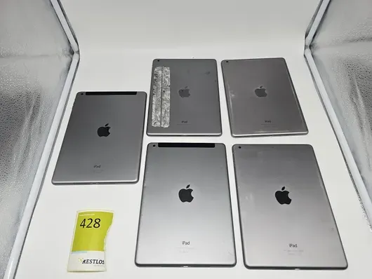 Sada iPadů