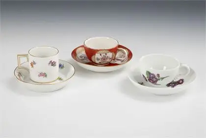 3 mokkopjes. Meissen