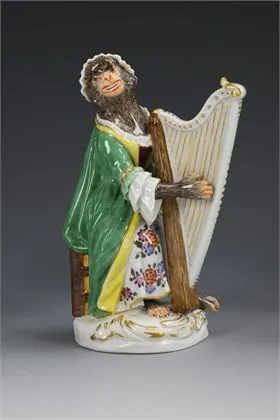 Aap als harpiste. Meissen