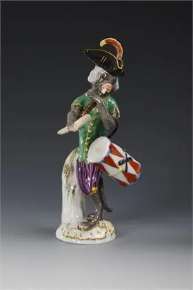 Aap als trommelaar. Meissen