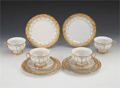 10 porseleinen "X-Form". Meissen