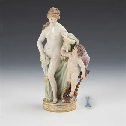 Venuše s Amorem a delfínem. Meissen
