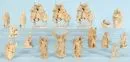 Figurines de crèche, 17 pièces – bois, H= 4-17 cm, dont ange, cavalier, paysans
