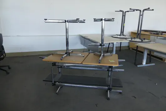 USM Haller - System stołowy