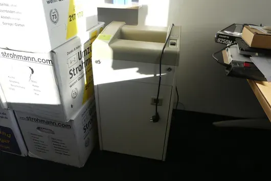 Aktenvernichter