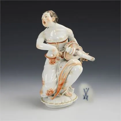Art-decofiguur: Meisje met draailier. Meissen