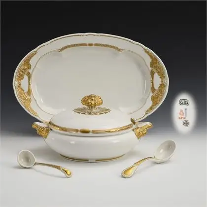 Jugendstil-schotel, -terrine en 2 -serveerlepels "Ceres". KPM Berlin