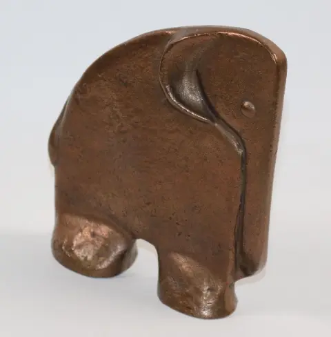 Buchstütze Elefant – der 1960 er Jahre