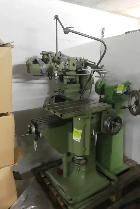 Universele graveer- en kopieerfreesmachine