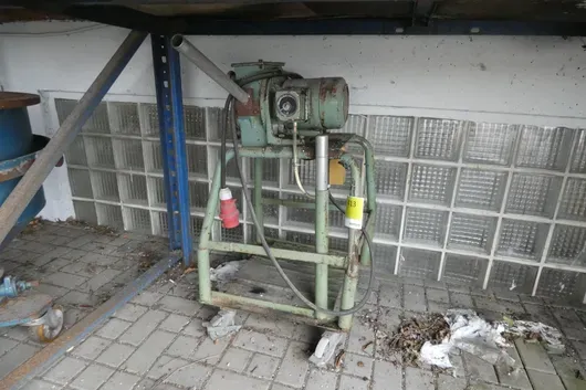 Flexible shaft machine