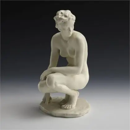 "Die Hockende". Rosenthal