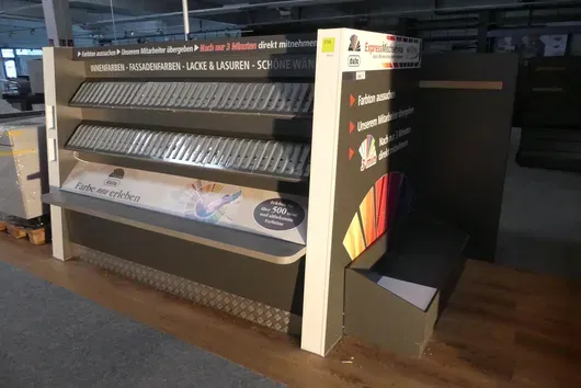 Торговый стеллаж (для красок), без содержимого