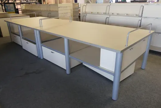 2x Warentafel