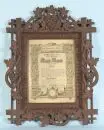Cadre en bois, décor ajouré richement sculpté avec pampres, fenêtre 43 x 32,5 cm, total 79 x 61 cm, minimalement endommagé