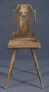 Chaise à dossier – noyer, 4 pieds coniques évasés, dossier courbé, H= 92 cm, 19e s.;