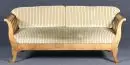 Sofa – noyer, 4 pieds galbés, accoudoirs avec barreaux décoratifs, assise rembourrée, 2 coussins de dossier séparés, 74 x…