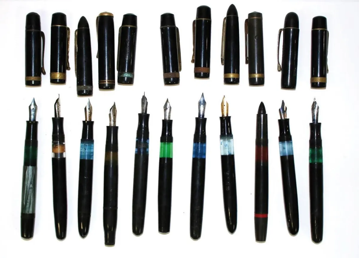 11 per, Pelikan, – Student, Mars, National 550, Febula 80