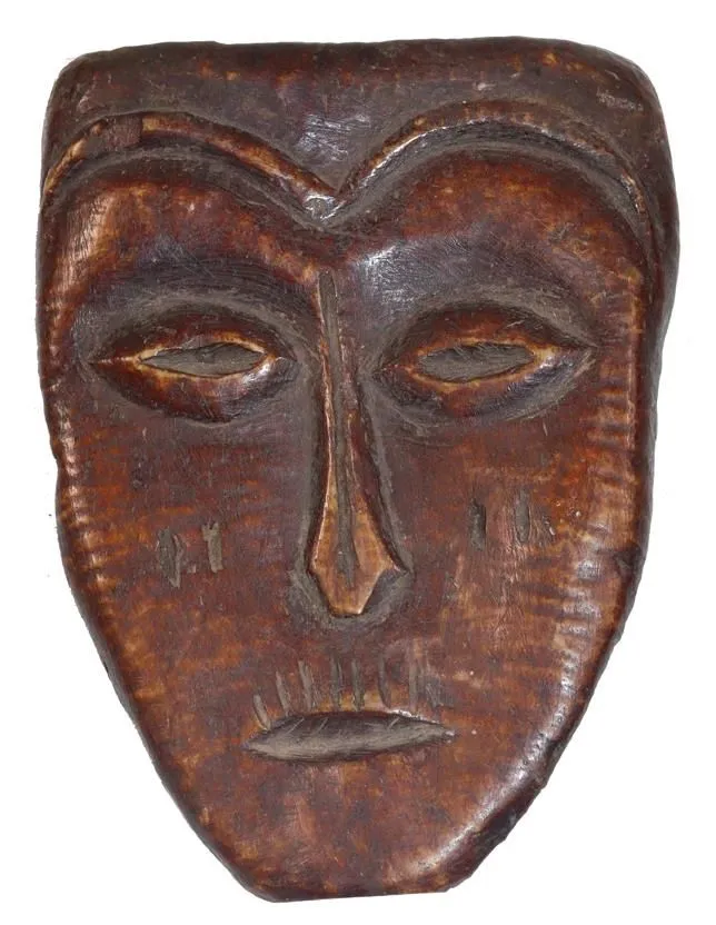 Lega D.R.Kongo. – Maske wohl der Lega, Bein o