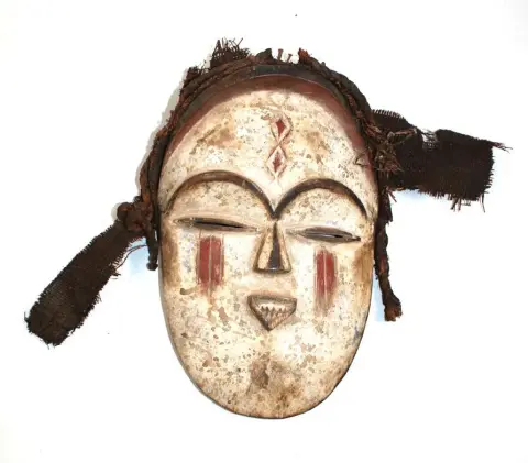 Maske wohl – Vuvi Gabun