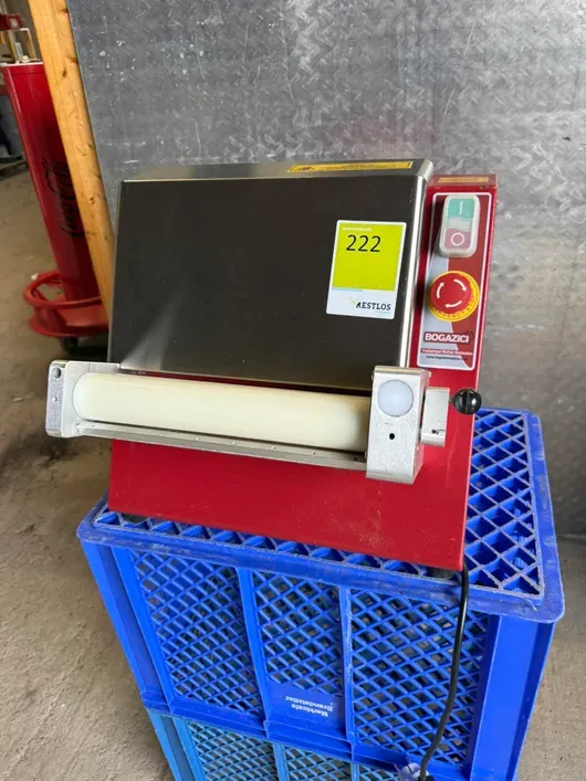 Machine à étaler la pâte