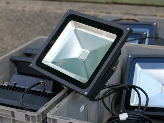Eurolite LED IP FL-50 COB UV