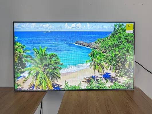 Samsung Display PH49F-P