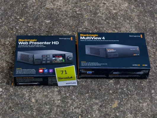 Blackmagic Design 1x MulitView 4, Web Presenter HD