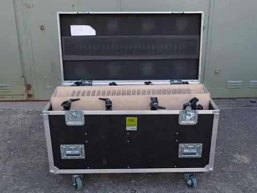 PAR Studio 150 W CDM T mit Zubehör