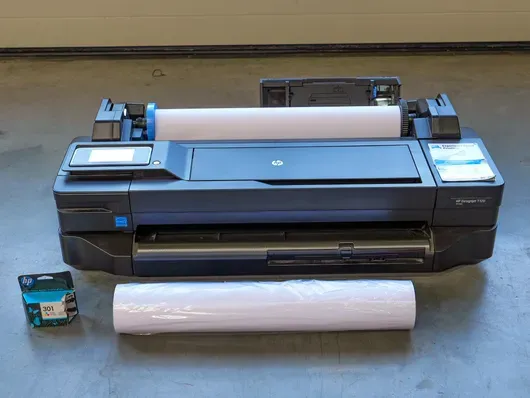 A1 plotter with accessories