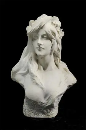 FORTINI, Edouard (né en 1862). Grand buste Art nouveau d'une jeune dame avec des fleurs dans les cheveux