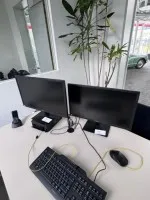 2 Hannspree widescreen TFT monitors