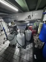 4 waste oil collection containers, mobile