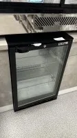 1 барный холодильник NordCap