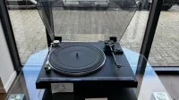 1 gramofon Yamaha P-520