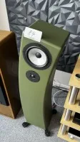 2 reproduktorové bedny