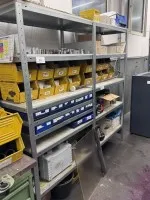 1 Pos. Fachbodenregale, ca. 2 lfd. m, Stecksystem