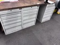 1 établi avec tabouret de travail