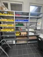 1 Pos. Fachbodenregale, ca. 3 lfd. m, Stecksystem