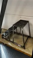 1 aluminium step ladder, 3-step