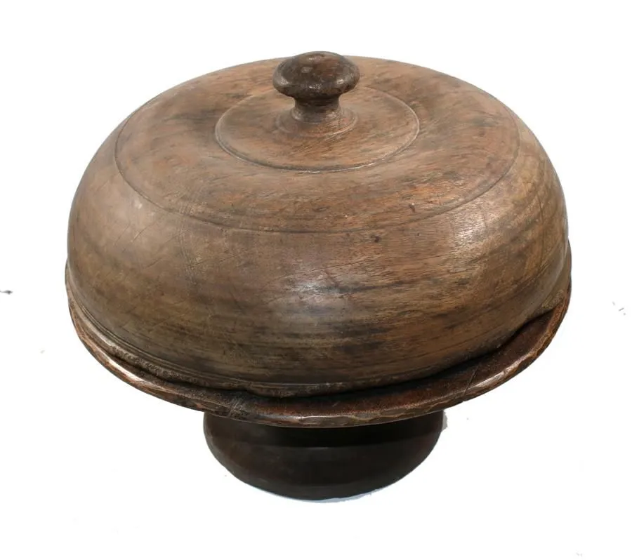 Dulang, Balinese – food cover on round base