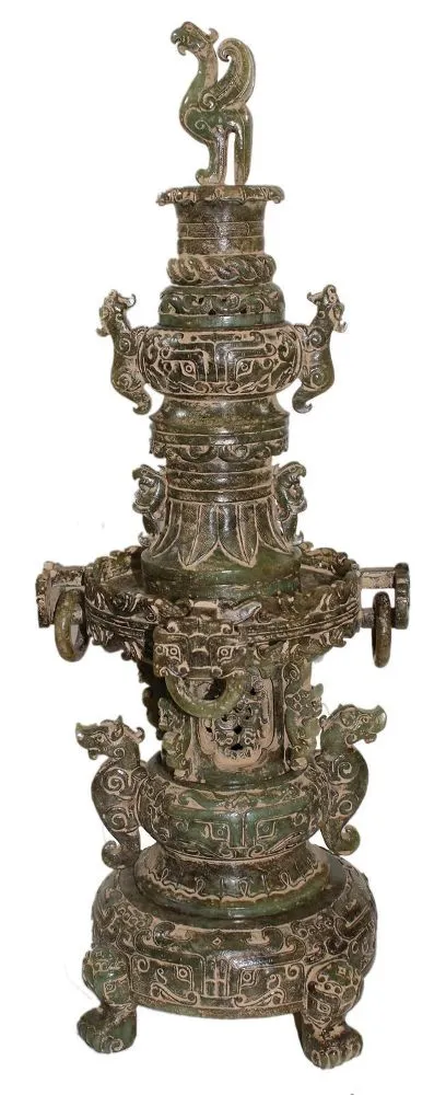 Jade China – Jade container in 7 parts carved with phoenix, China, probably 19th