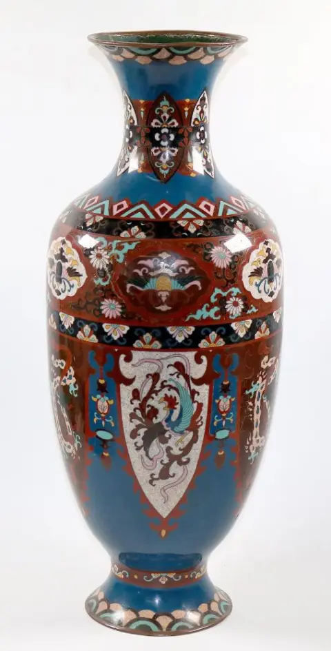 Wystawny wazon cloisonné