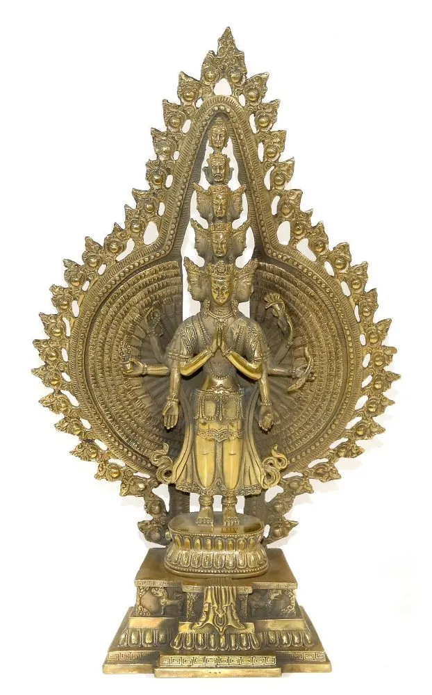 Sahasrabhuja Avalokitesvara – Bronze à patine dorée, Népal/Tibet, vers 1800