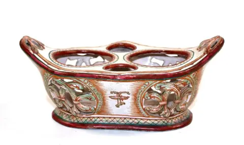Faience, France – or Italy