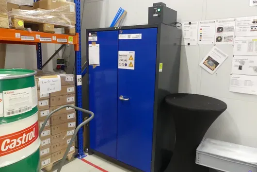 Denios - Lithium-ion battery charging cabinet