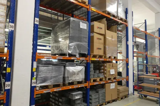 Heavy-duty shelving - 2 bays