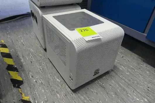 PC skříň Thermaltake Core V1