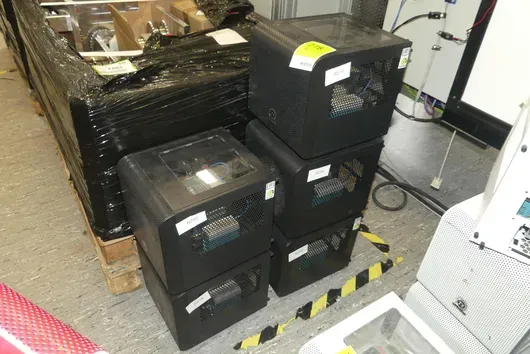 5x Boîtier PC Thermaltake Core V1