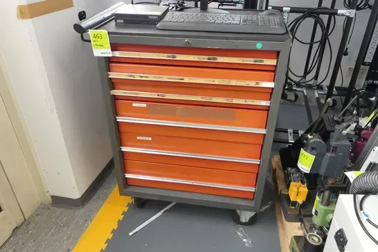 Nářadový vozík LUX TOOLS, vybavený
